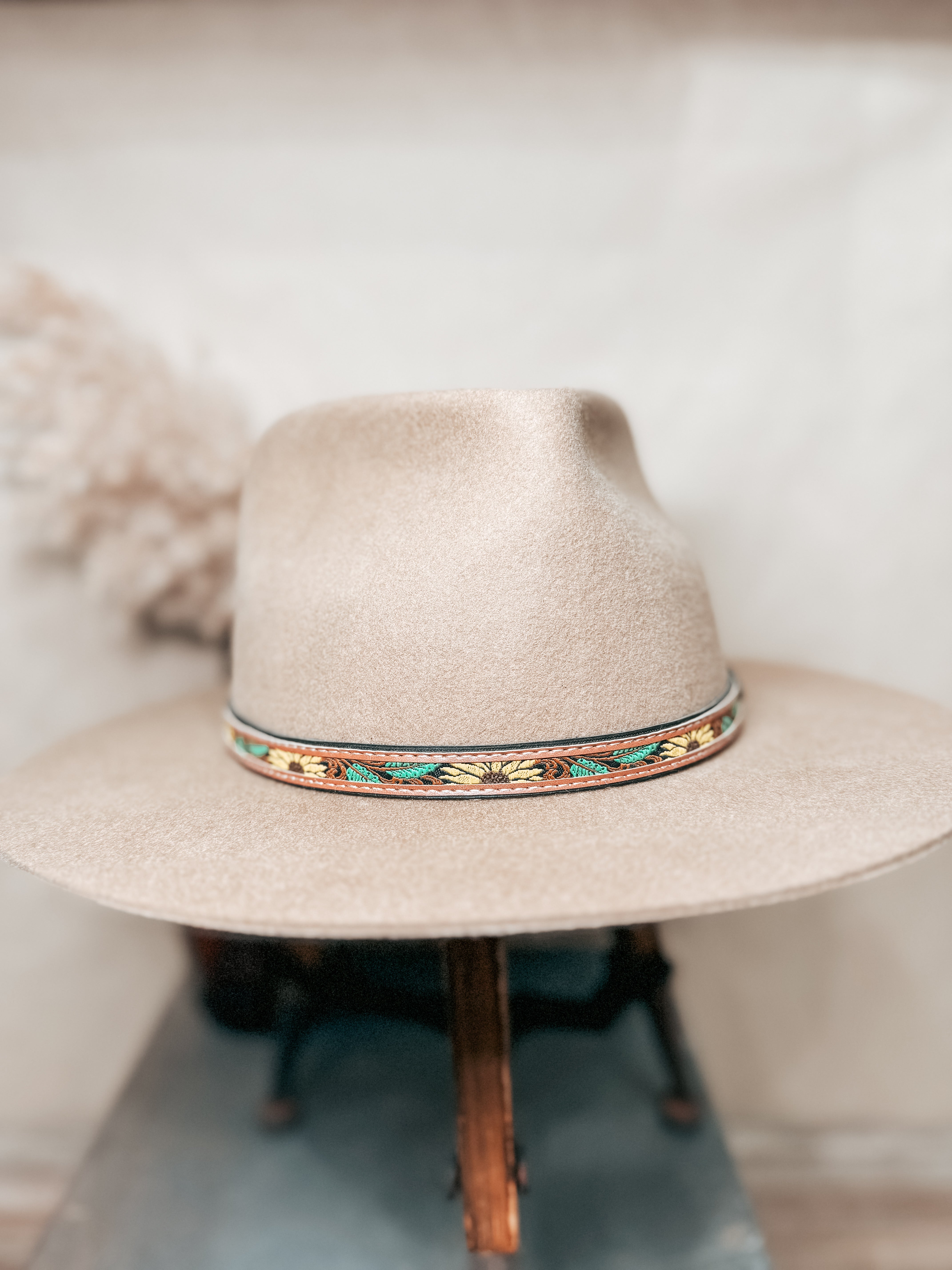 Sunflower Stitch Hat Belt